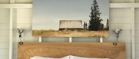 Cabaña estándar, 1 cama Queen size, para no fumadores (The Classic Cabin) | Escritorio, wifi gratis y despertador