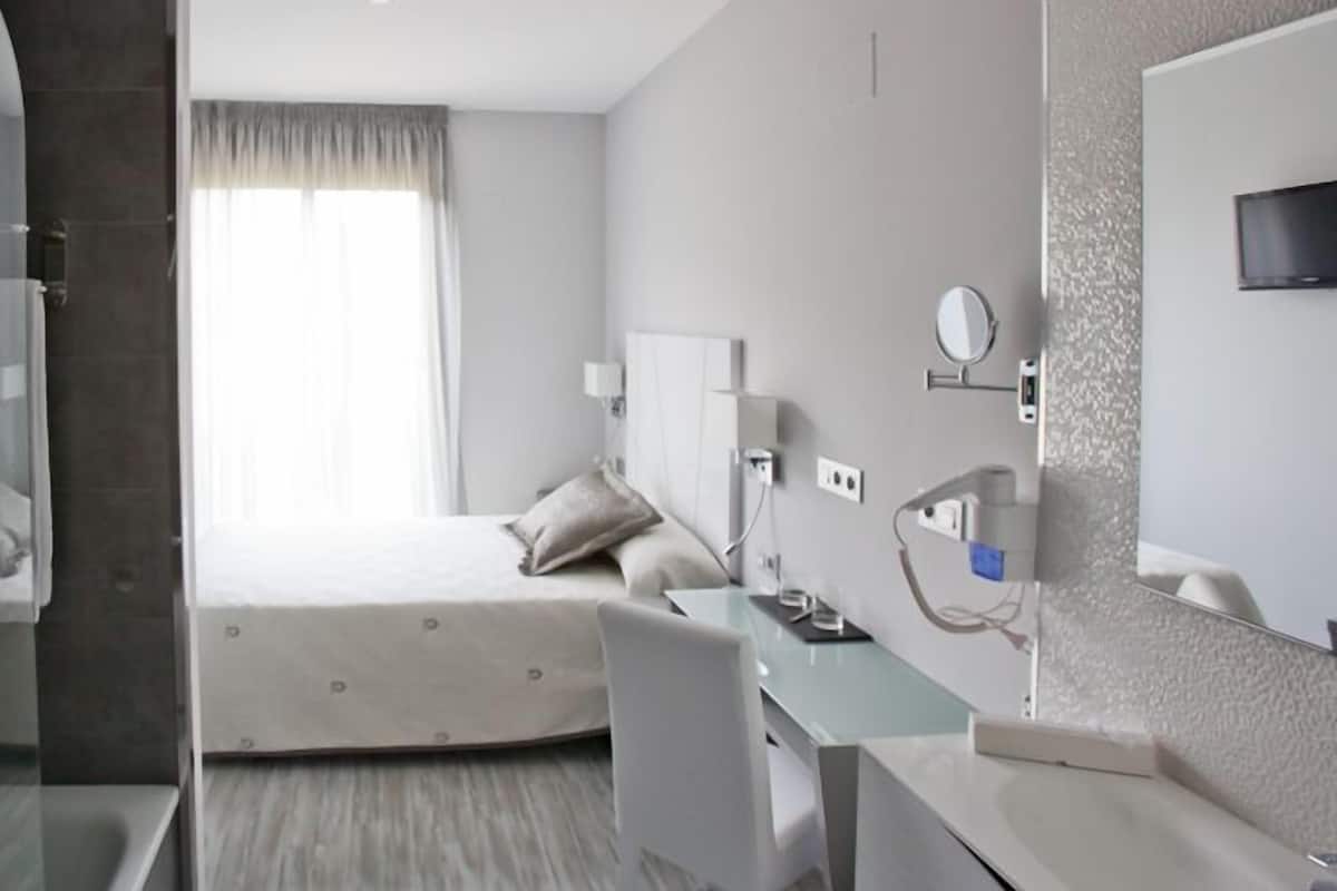 Double or Twin Room | Premium bedding, down duvets, memory-foam beds, minibar