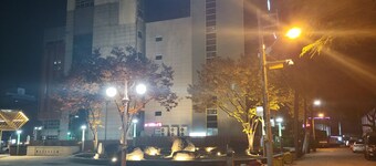 New Grand Hotel