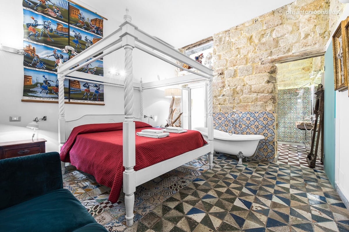 Junior Suite, 1 Bedroom, Balcony | 1 bedroom, Frette Italian sheets, premium bedding, down duvets