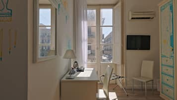 Deluxe Double or Twin Room, Balcony | Pillow-top beds, minibar, individually decorated, individually furnished