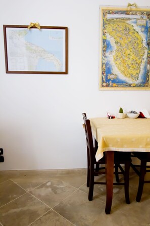 Daily buffet breakfast for a fee - La Bella Lecce B&B (Lecce)