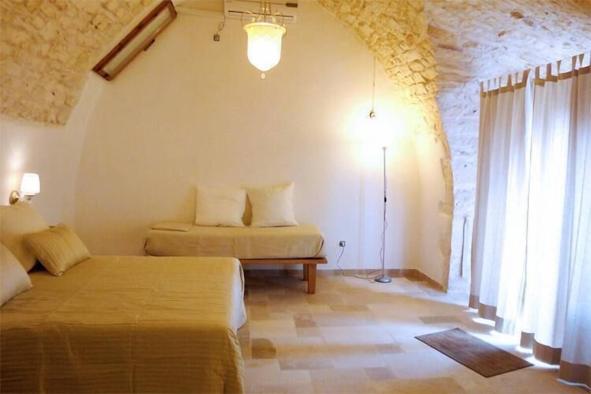 Quarto casal standard | Frigobar, cofres nos quartos, individualmente decorados