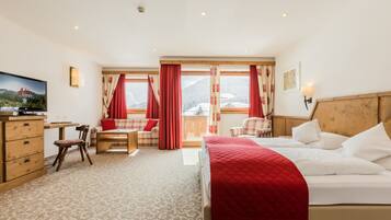 Comfort-Doppelzimmer, Balkon | Allergikerbettwaren, Zimmersafe, Schreibtisch