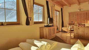 Caja de seguridad en la habitación, cunas gratuitas y camas extra