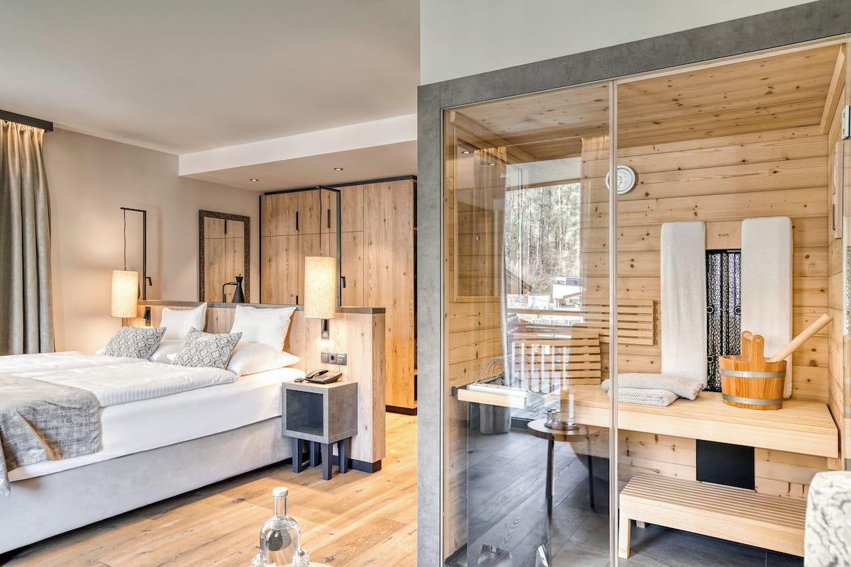 Suite (Vitalsuite)