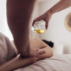 Body treatments, body wraps, body scrubs, facials, 2 treatment rooms