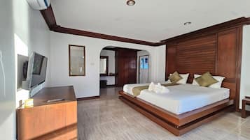 Minibar, escritorio, camas plegables/adicionales y wifi gratis