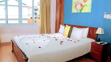 Kaupunkinäköala | Minibaari, tallelokero huoneessa, työpöytä, ilmainen Wi-Fi