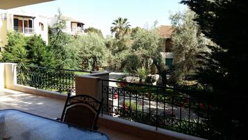 Apartment, 1 Bedroom | Terrace/patio