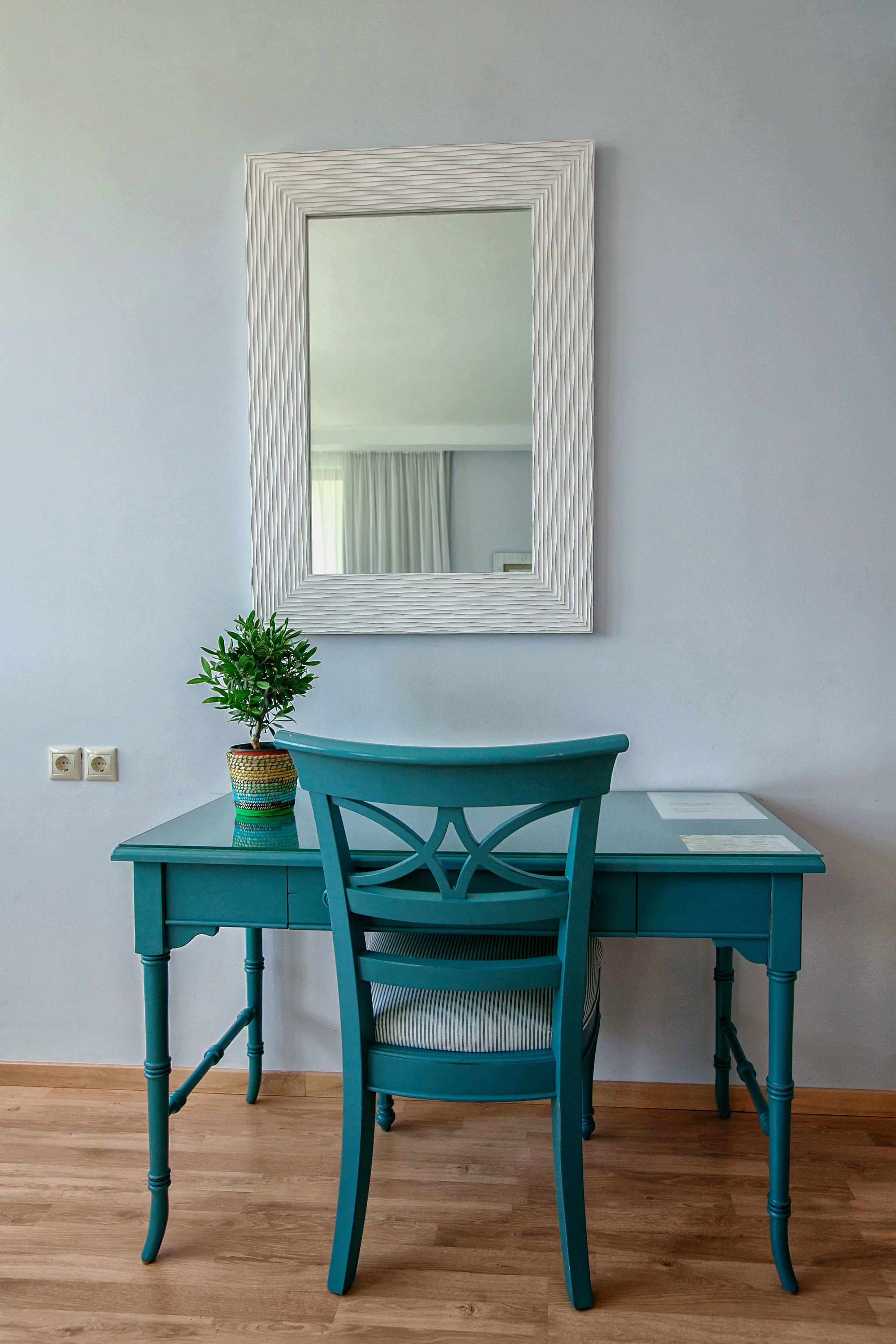 deluxe double room | 1 bedroom, minibar, in-room safe, desk