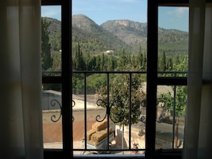 Minibar, coffres-forts dans les chambres, lits bébé (en supplément)