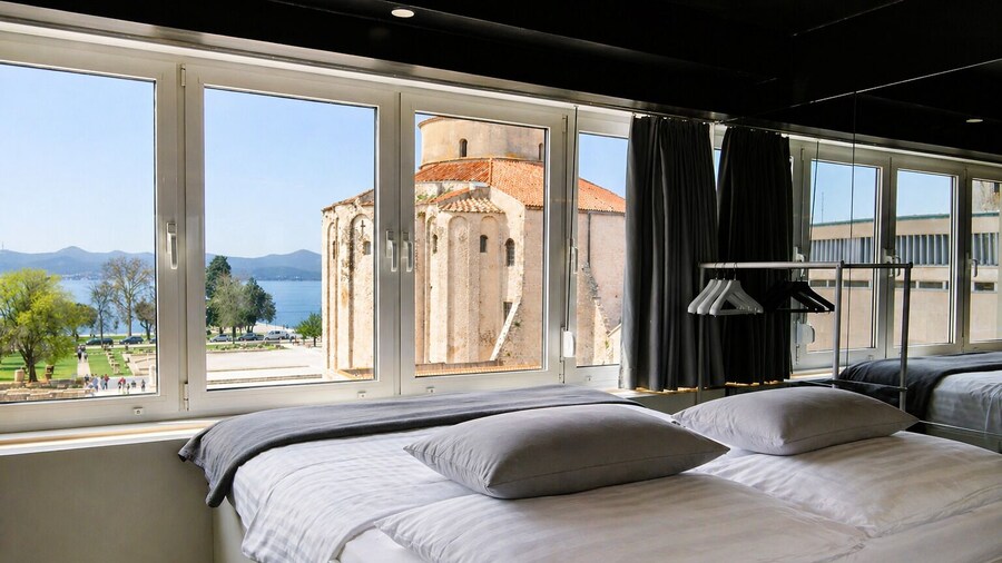 Boutique Hostel Forum