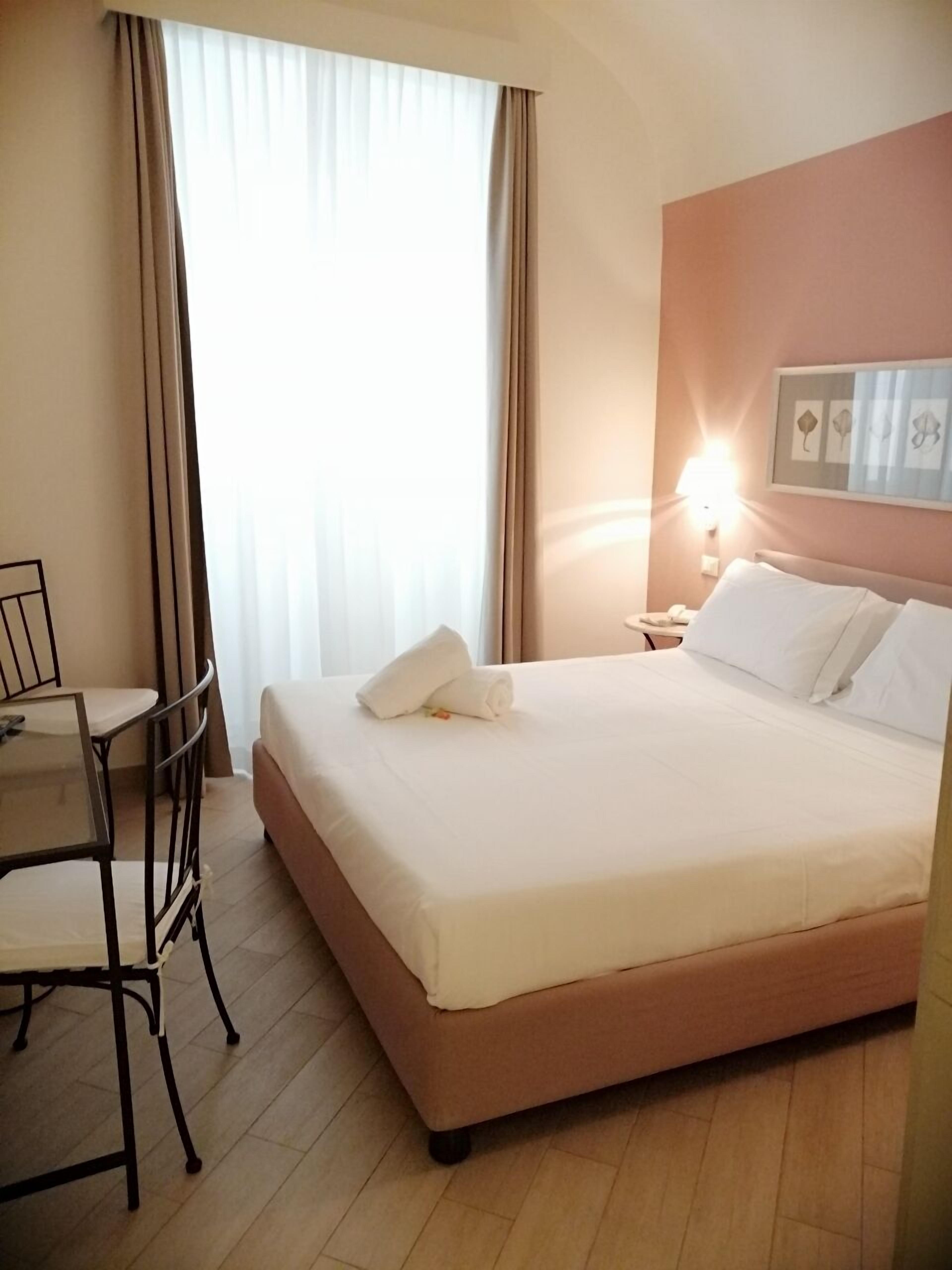 Premium bedding, down duvets, minibar, in-room safe