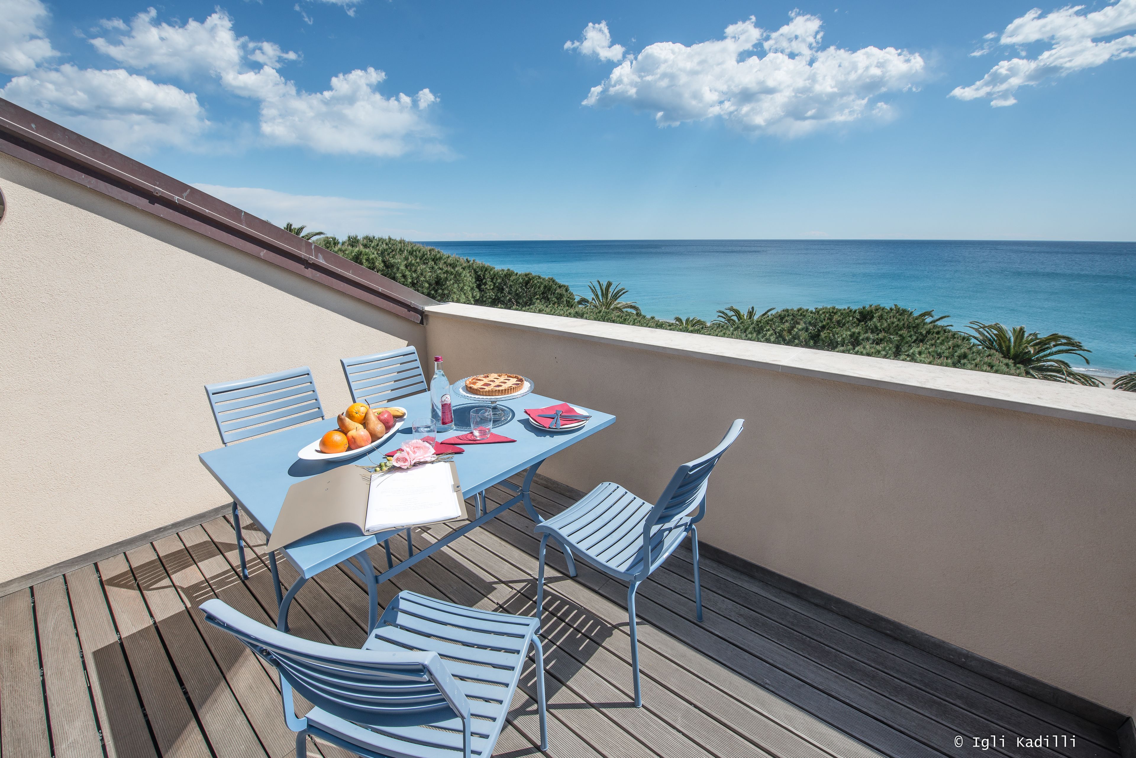 Suite, Sea View | Premium bedding, down comforters, minibar, in-room safe