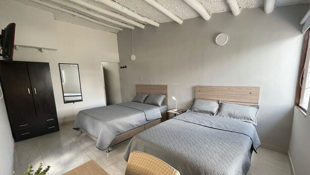 Triple Room - Casa Hotel Victoria (Bogotá)