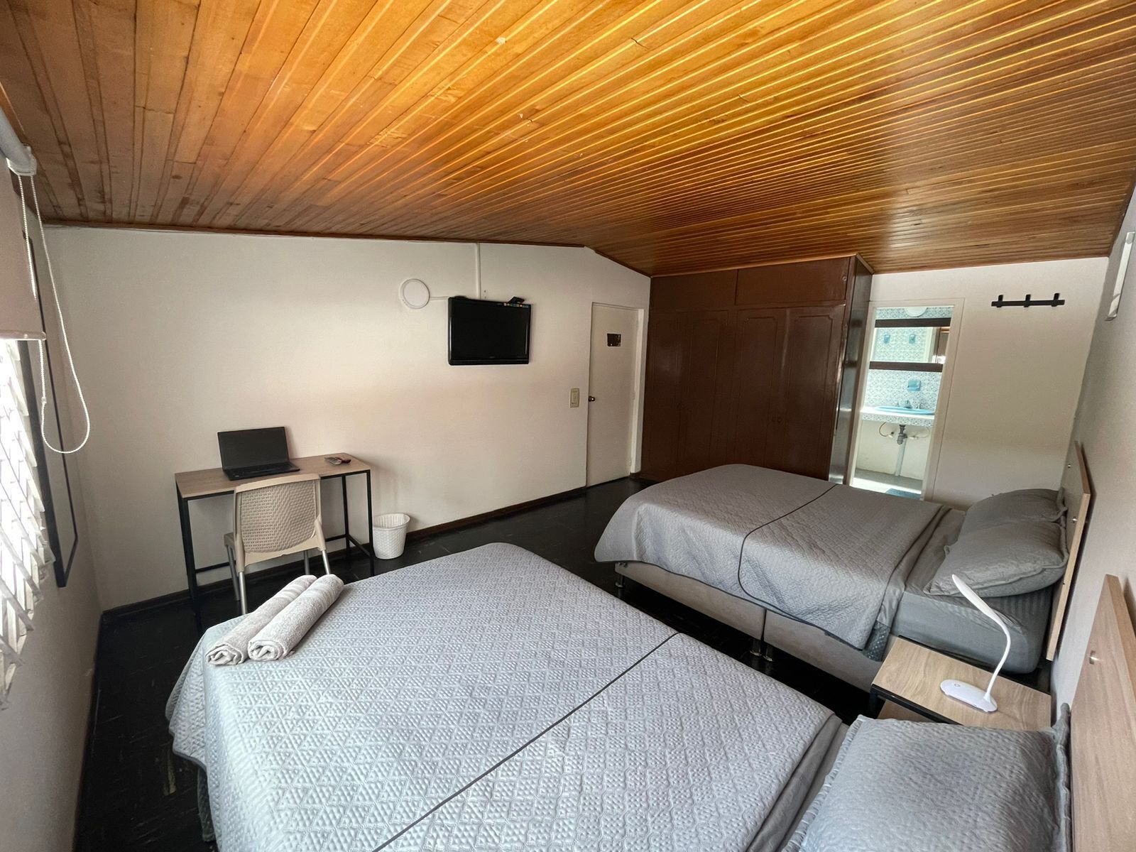 Photo - Hostel Av Suba 116