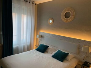 Habitación Confort (1 or 2 Persons) | Escritorio, espacio para trabajar con laptop y wifi gratis 