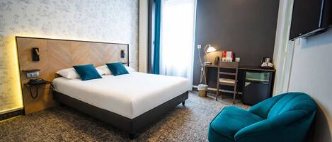 Superior Room, Bathtub (1 or 2 Persons)