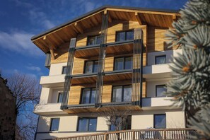 Coffres-forts dans les chambres, bureau