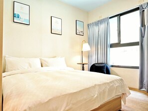 Chambre Double Standard | Literie de qualité supérieure, couette en duvet d'oie