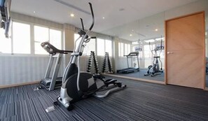 Gym - Tokyo International Hotel (Taipei)
