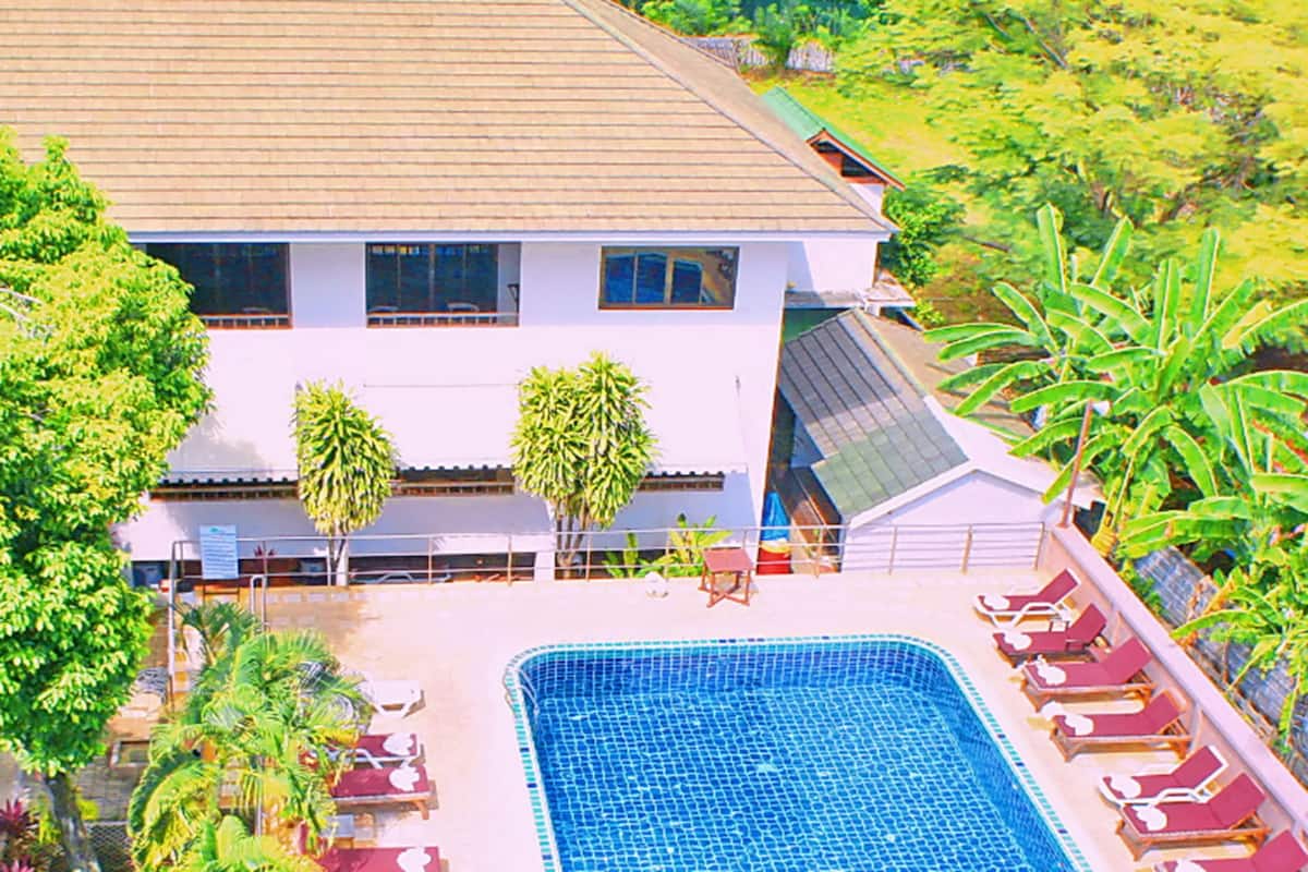 Standard Room, 1 Double Bed, Poolside | 1 bedroom, in-room safe, free WiFi