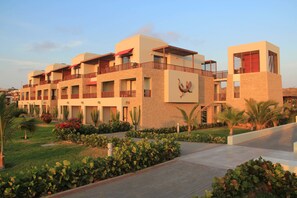 Fasade – kveld/natt