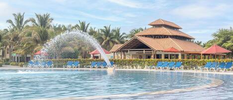 屋外プール、プール パラソル