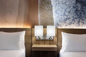 Two Bedroom Queen Suite - Includes Eight Entire Park Passes | Pillowtop beds, iron/ironing board, free WiFi, bed sheets