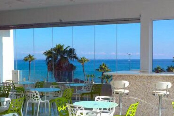 Bar (en la propiedad)