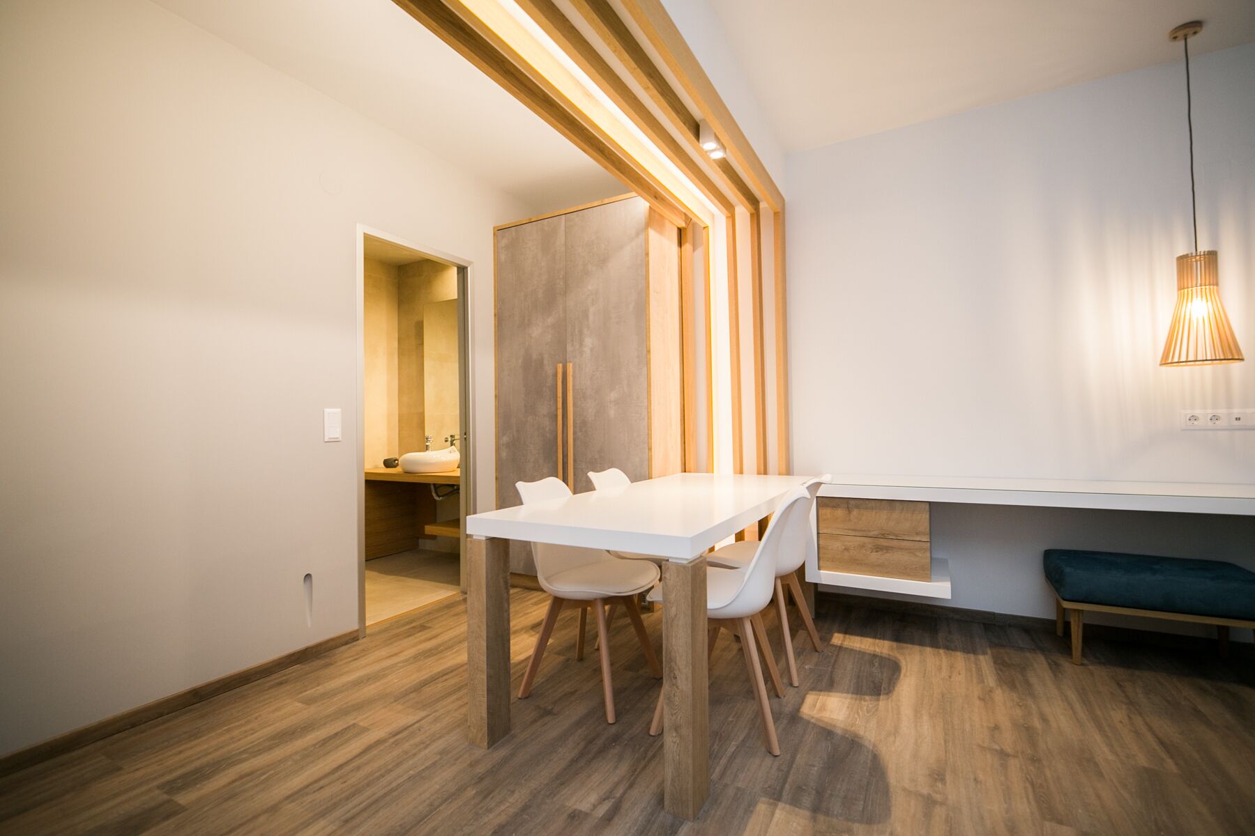 Deluxe Apartment | Individually furnished, laptop workspace, soundproofing