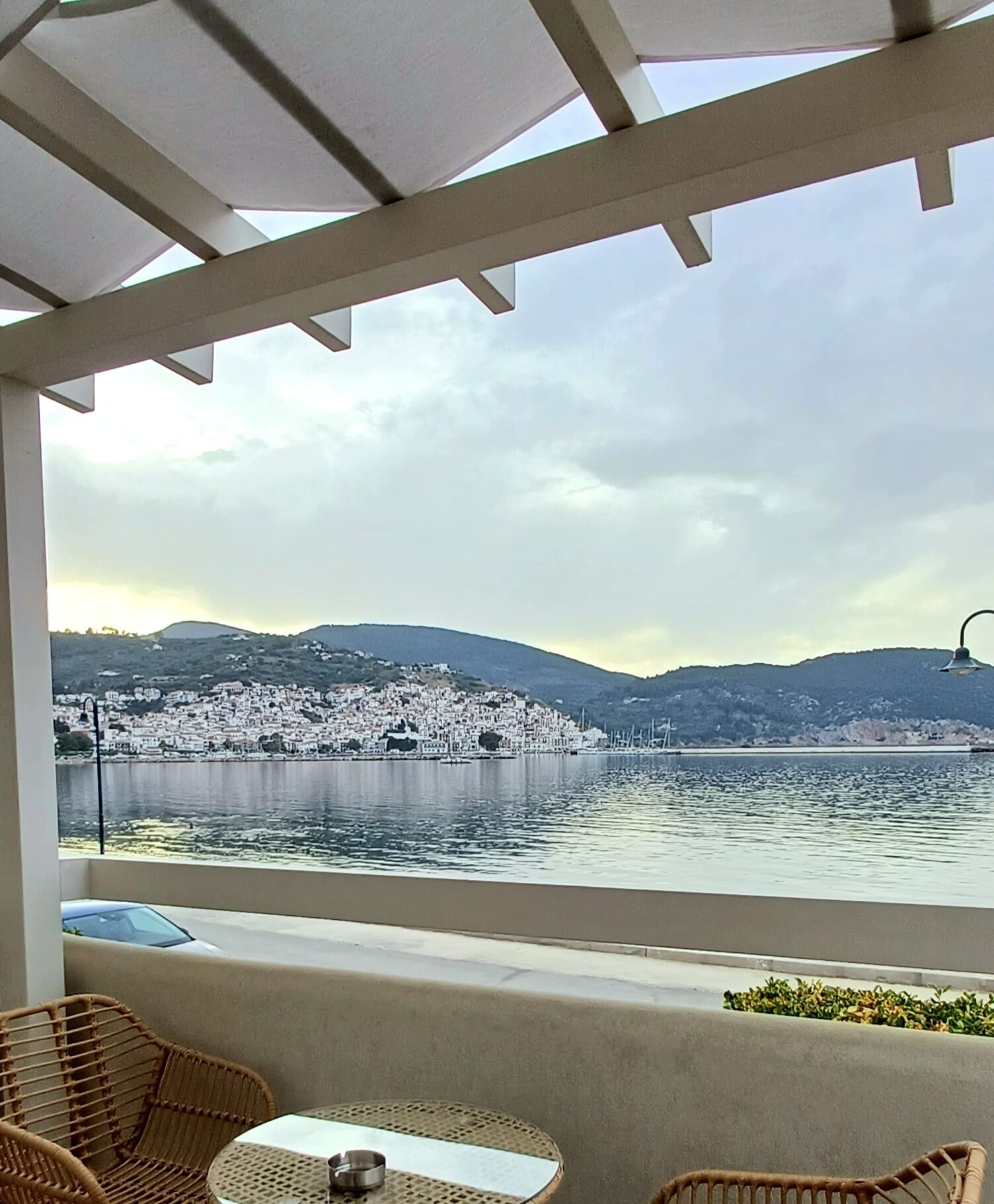 奢華開放式客房 | 布置獨特、筆電工作空間、隔音、熨斗/熨衣板