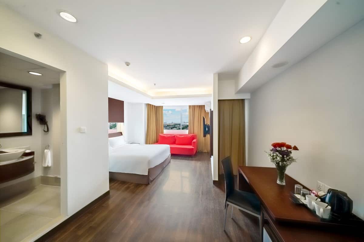 Estudio (Plus Double) | Ropa de cama de alta calidad, camas con pillow-top y minibar