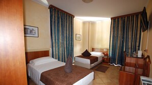 Room - Albergo Lenotel (Leno)