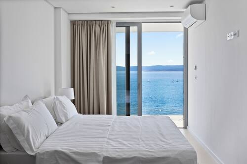 Apartament executiu, 2 dormitoris, vistes al mar | Roba de llit d'alta qualitat, minibar i caixa forta a l'habitació