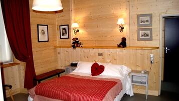 In-room safe, free cots/infant beds, free WiFi