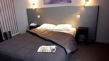 Chambre Double Standard | Coffres-forts dans les chambres, bureau, chambres insonorisées