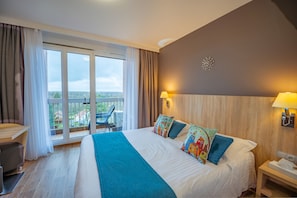 Superior Double Room, Balcony, Hill View | Egyptian cotton sheets, premium bedding, memory foam beds, desk