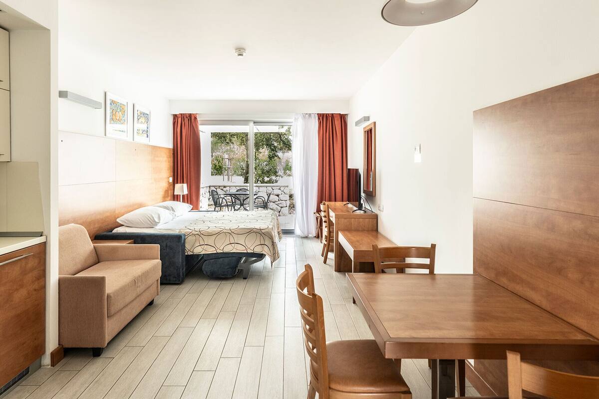 superior studio apartment for 2+1 persons | in-room safe, desk, blackout curtains, cots/infant beds