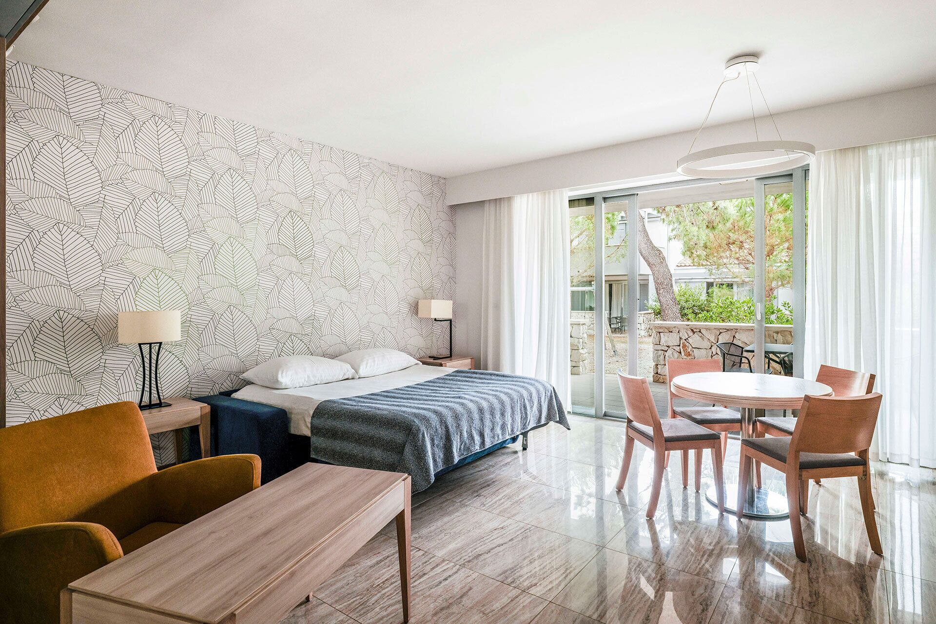 Superior One-Bedroom Apartment for 2+2 persons | Living area | 80-cm flat-screen TV with satellite channels, TV, iPod dock