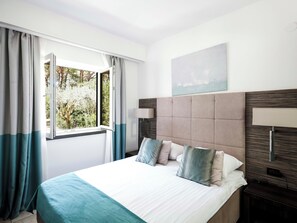 Comfort One-Bedroom Apartment for 2+2 persons | 客房景观