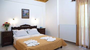 Soundproofing, free WiFi