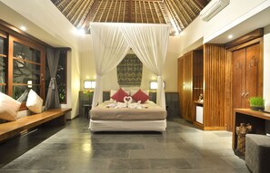 XXXX Superior Suite (Double or Twin) | 1 chambre, minibar, coffres-forts dans les chambres, bureau