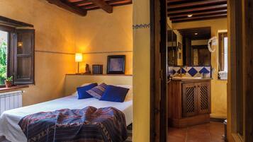 Bộ đồ giường cao cấp, chăn bông, trang trí khác biệt