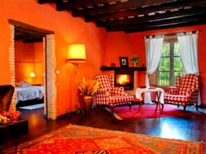 Interior detail - Casa Rural Can Jepet (La Cellera de Ter)