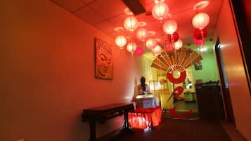 3 restaurants, breakfast, lunch, dinner served; Pan-Asian cuisine