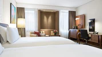 Premium Room, 2 Twin Beds | Premium bedding, minibar, in-room safe, desk