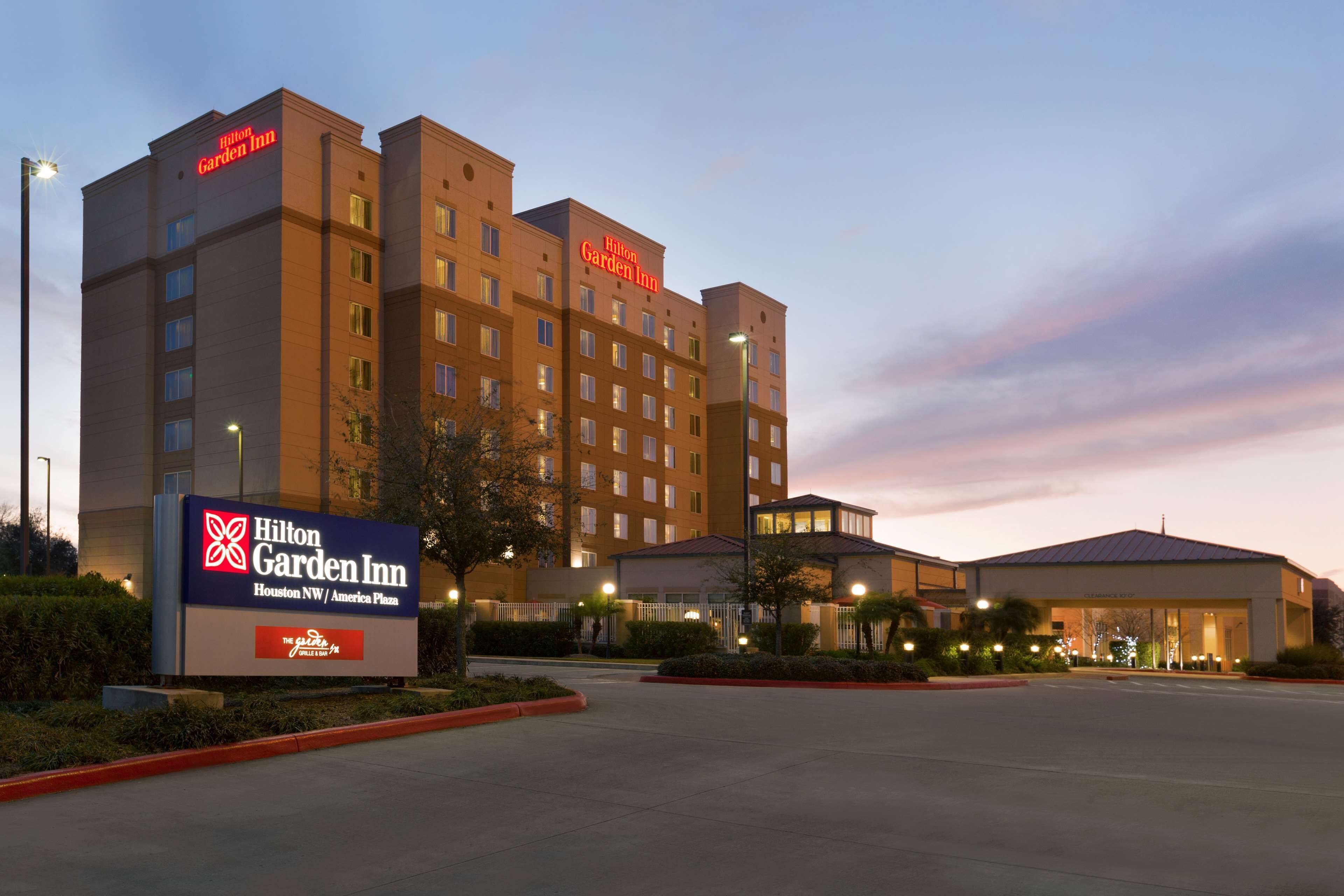 Photo - Hilton Garden Inn Houston NW America Plaza