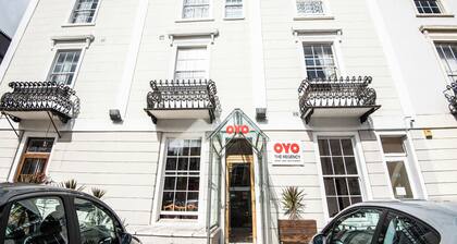 Oyo The Regency